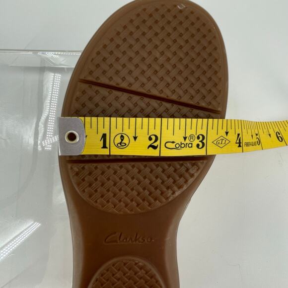 Clarks Women’s Cecily Slide Strappy Sandals Cream Leather, Sz. 6M Adjustable - Picture 13 of 14